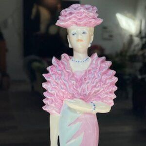 David Shilling Limited Edition No 45 "nighta tt the opera" figurine